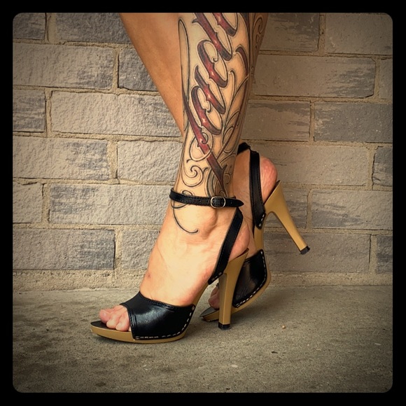 CABARET Vintage leather heels - Picture 1 of 10
